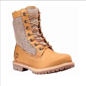 ⛔️PRICE FIRM⛔️Timberland open weave 6” boots